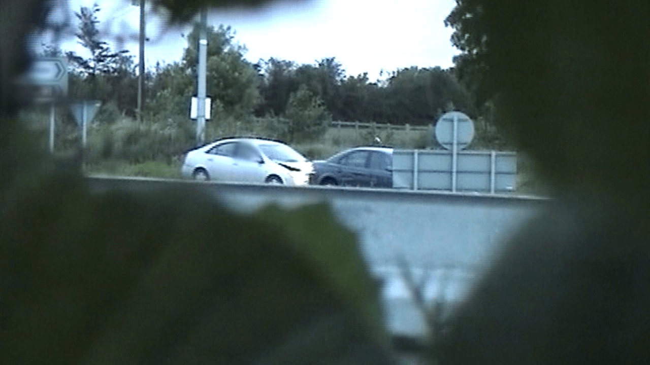 Insurance scammers staging fake road crashes