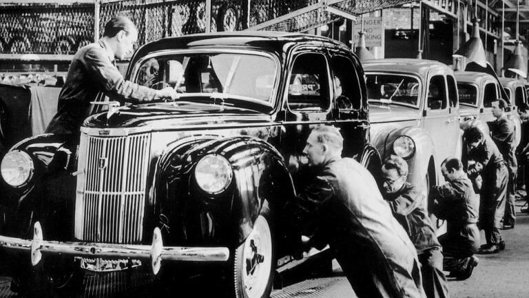 546b35ed2fe99_-_fordprefect-lg