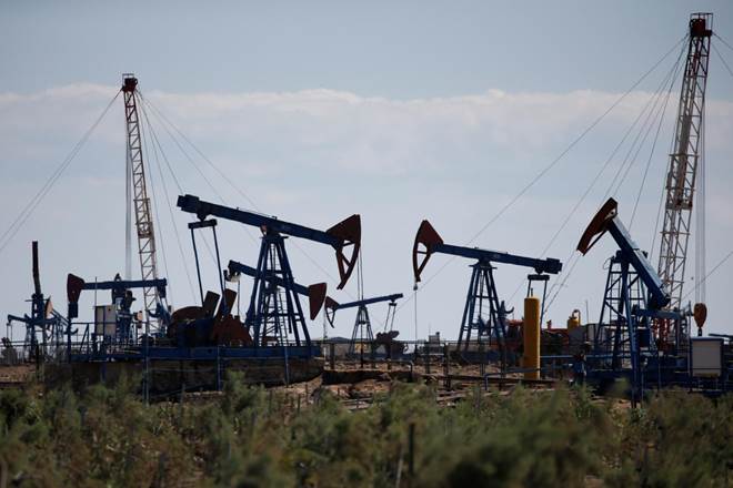 Oil demand decreases as car manufacturing dwindles globally 